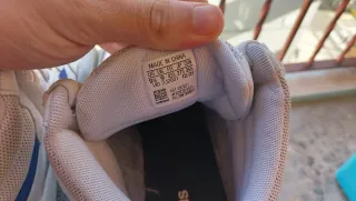 Zapatillas Adidas Hi-Top Blancas y Azules