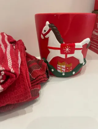 Vaso decorativo con cavallino a dondolo