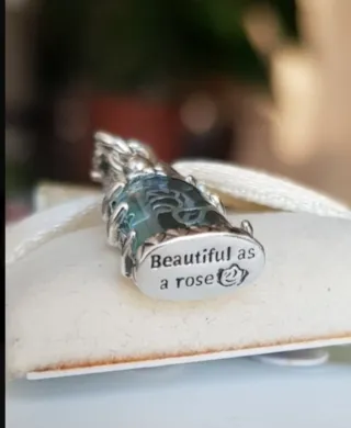 Charm Pandora Rosa Encantada de Disney