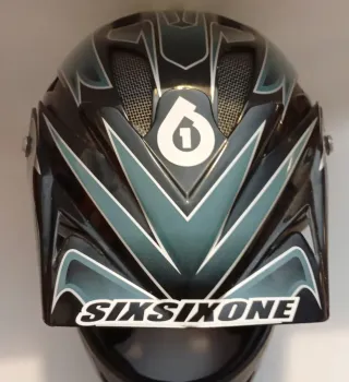 Casco Sixsixone da cross tg.S