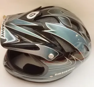 Casco Sixsixone da cross tg.S