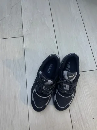 Asics Gel Nyc Scarpe Uomo Nero Grigio