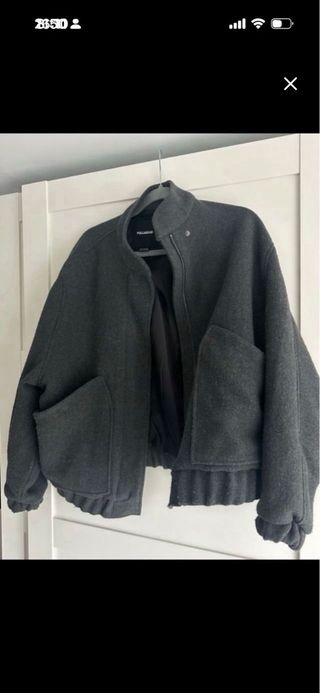 Chaqueta bomber gris