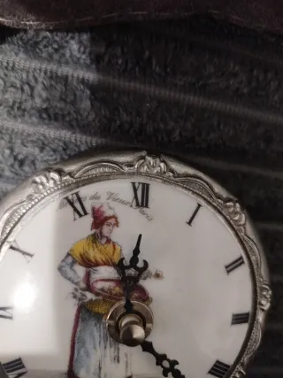 Reloj Limoges sobremesa porcelana