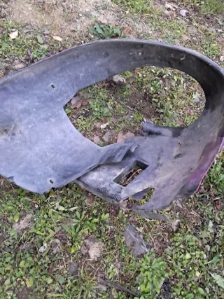 Plástico Guardabarros BMW E36 lado copiloto