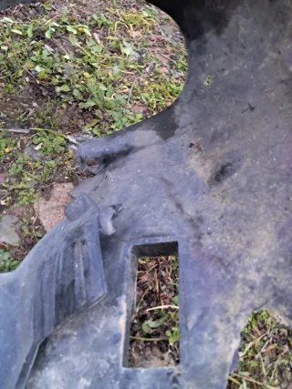 Plástico Guardabarros BMW E36 lado copiloto