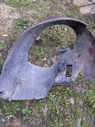 Plástico Guardabarros BMW E36 lado copiloto