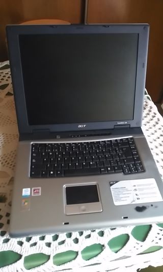 Portátil Acer Travelmate 2200