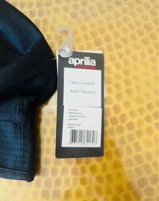 Sombrero Aprilia Negro