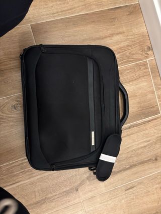 Maletín Samsonite Negro
