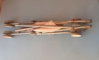 Sillita de muñeca plegable y muñeca