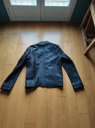 Chaqueta de cuero Barney, talla s como m.