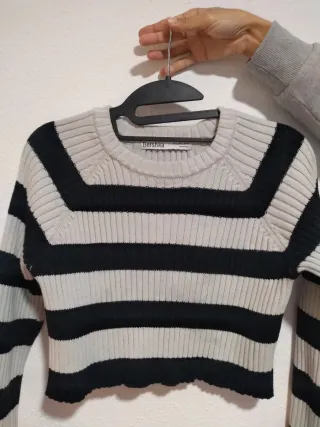 Jersey Bershka rayas blanco y negro talla S