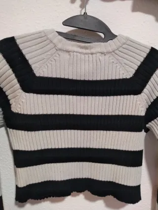 Jersey Bershka rayas blanco y negro talla S