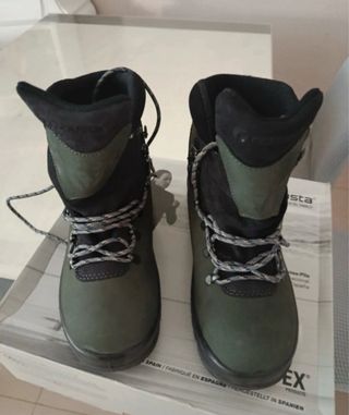 Botas de montaña  robusta n 40