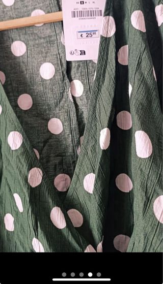 Blusa Zara verde lunares blancos