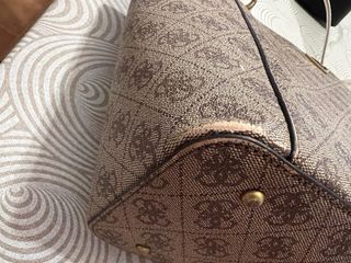 Bolso Guess Shoppeer Noelle