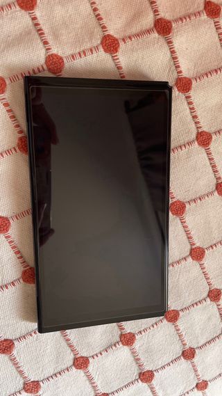 Nintendo Switch OLED con scatola e accessori