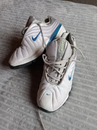 Zapatillas Nike Tenis Blancas y Azules