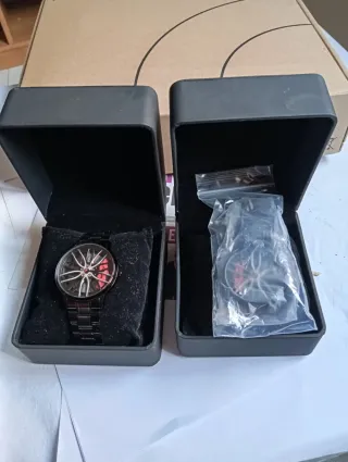 2 Relojes Metálicos Comurdir Nuevos en Caja