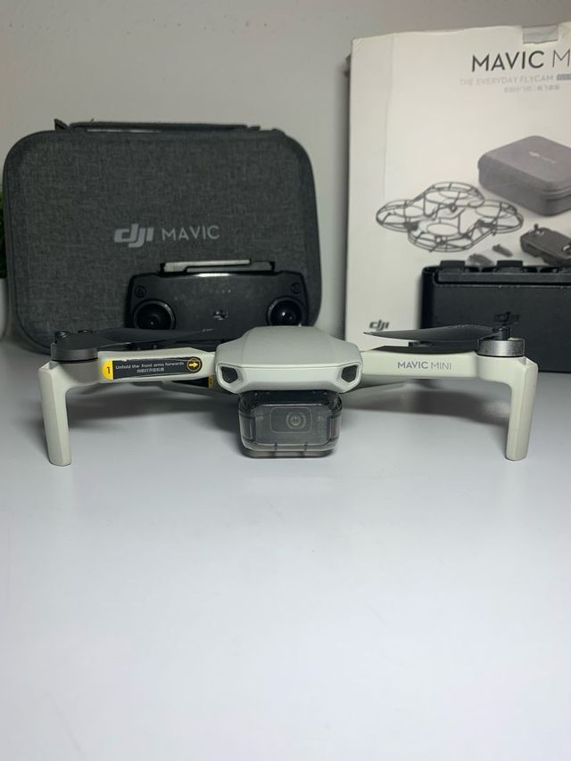 DJI Mavic Mini Fly More Combo