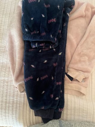 Pijama niña invierno talla justa muy calentito