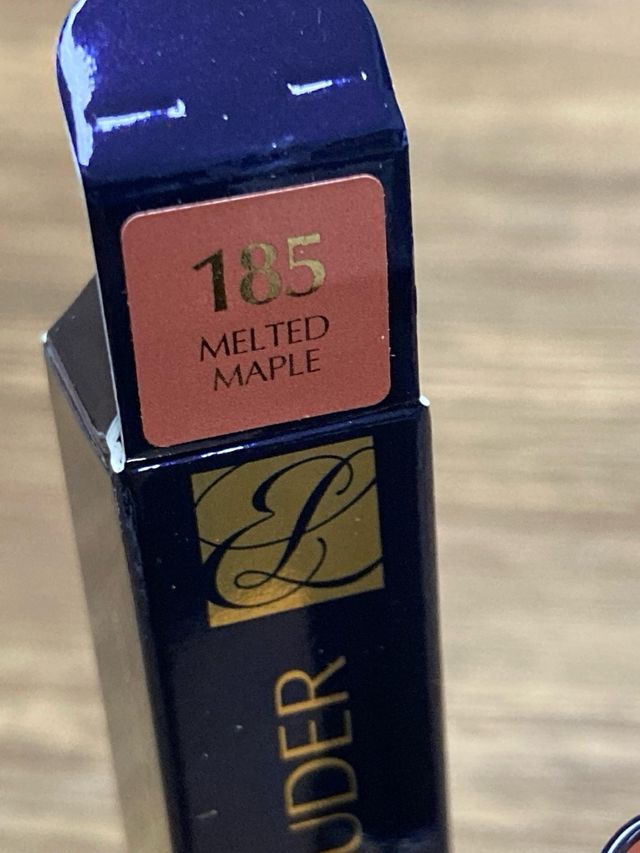 Estée Lauder 185 Melba Maple. No negociable
