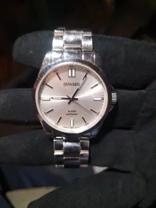 Reloj Duward Hombre Plata 20 ATM Zafiro