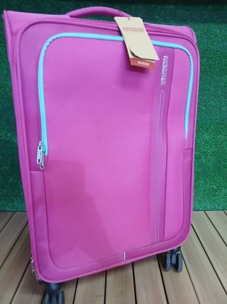 American Tourister Maleta de viaje de 68 cm