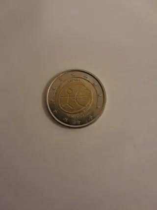 Colección de 6 monedas internacionales valiosas.