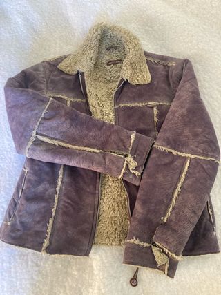 Chaqueta ESSENZA con borrego interior