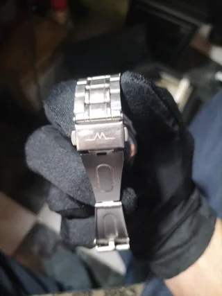 Reloj Duward Cuarzo Hombre Plata y Blanco