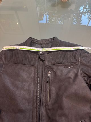 Turygan Cazadora de cuero negra para moto