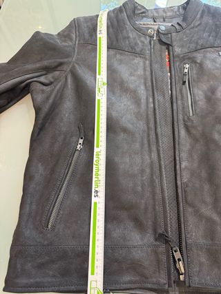 Turygan Cazadora de cuero negra para moto