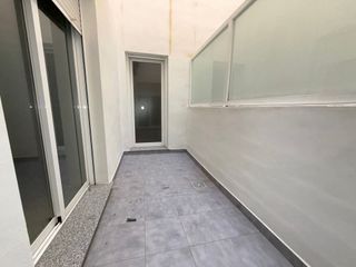 Piso con balcón en Albal