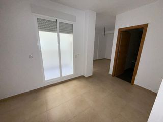 Piso con balcón en Albal