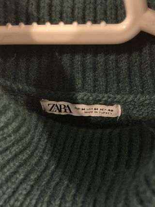 Jersey Zara ochos cuello alto verde