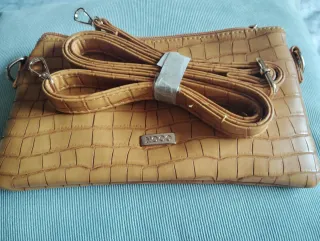Bolso mostaza sin usar