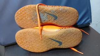 Botas fútbol sala niño/niña Talla 35