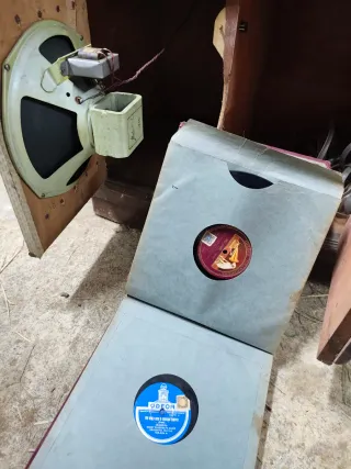 Gramola tocadiscos radio Antigua