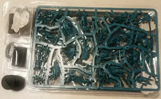 Corte Etérea (3 minis) y 30 Chainrasp nighthaunt