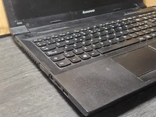 Ordenador portátil Lenovo B590 Negro