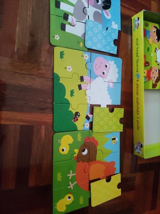 Baserrian azal-hegalak altxatu