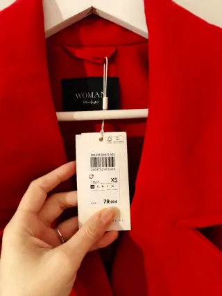 Abrigo largo a estrenar oversize rojo