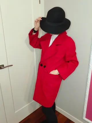 Abrigo largo a estrenar oversize rojo