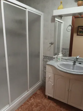 Piso acogedor,buenas vistas, cochera opcional