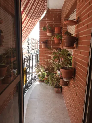 Piso acogedor,buenas vistas, cochera opcional