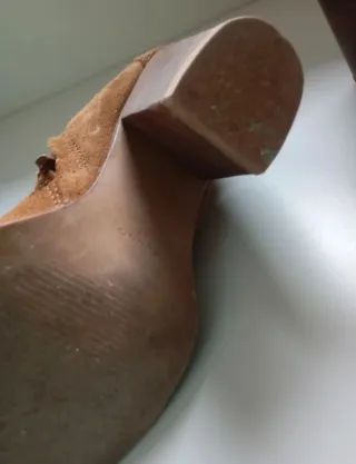 Botines cowboy Mango piel marrón talla 38