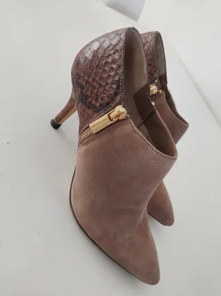 Botines Michael Kors Piel Serpiente y Ante