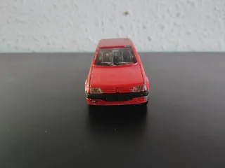 Peugeot 205 1/43
